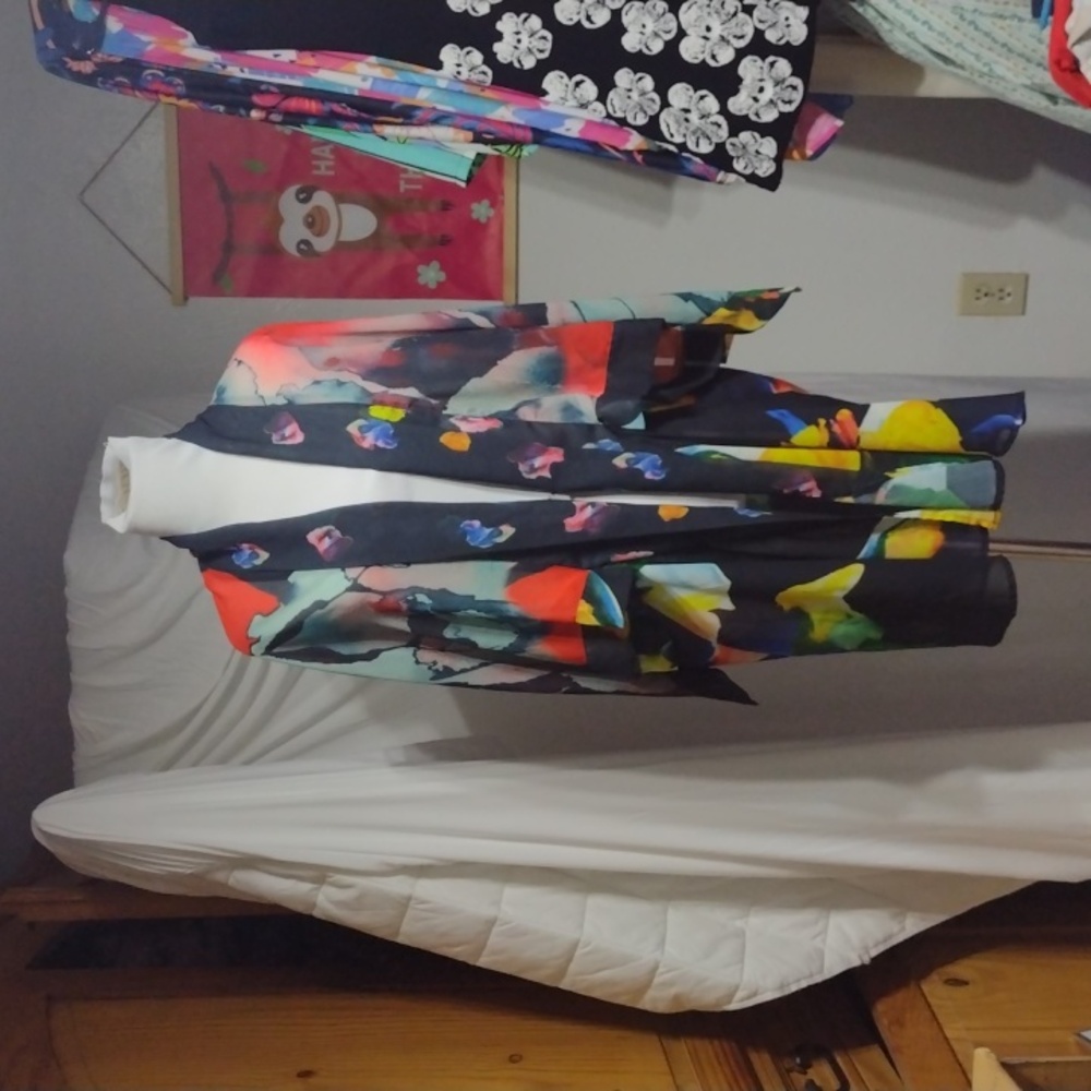Gorgeous Jade brand abstract cardigan kimono, one size